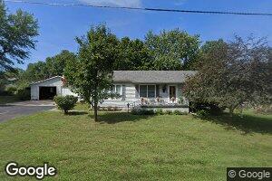 510 S 3rd St, Hiawatha, KS 66434