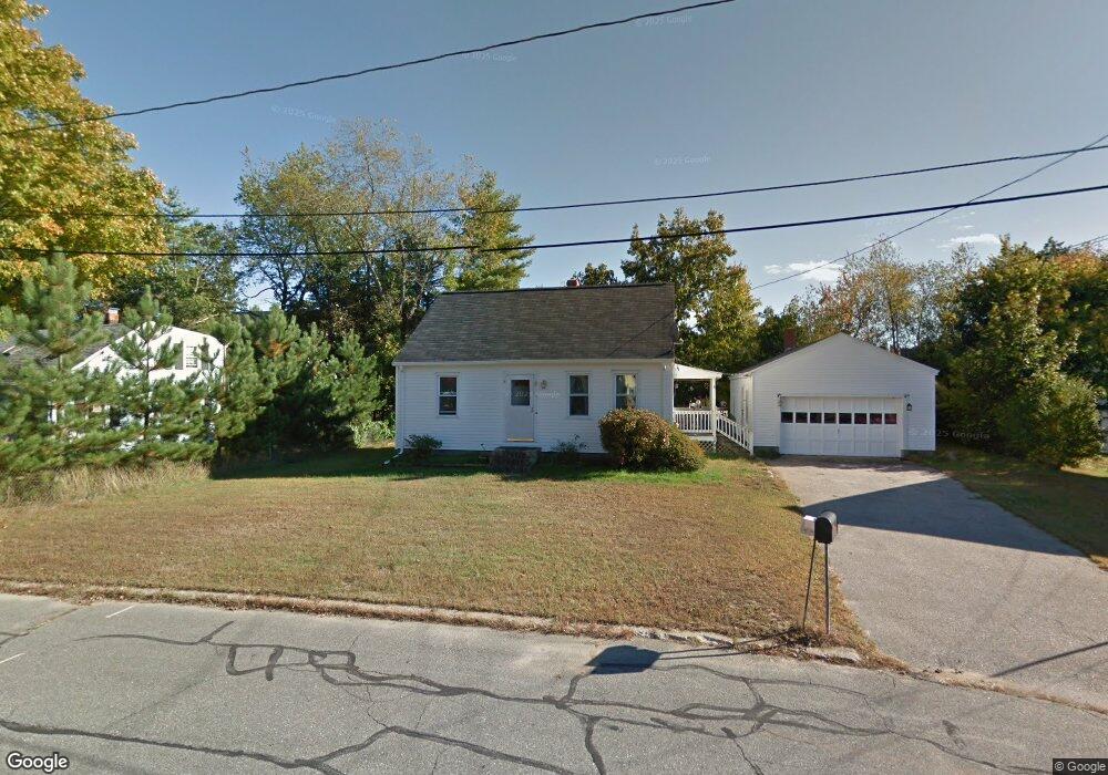 4 Maplewood Ave, Dover, NH 03820 - photo 1