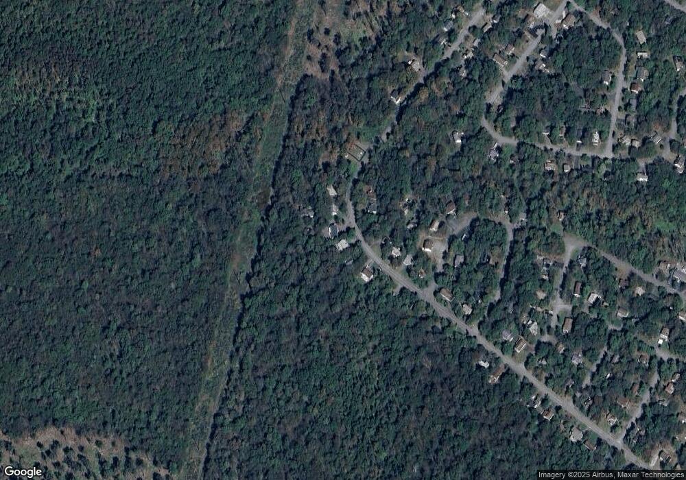 8650 Country Place Dr, Tobyhanna, PA 18466 - photo 1