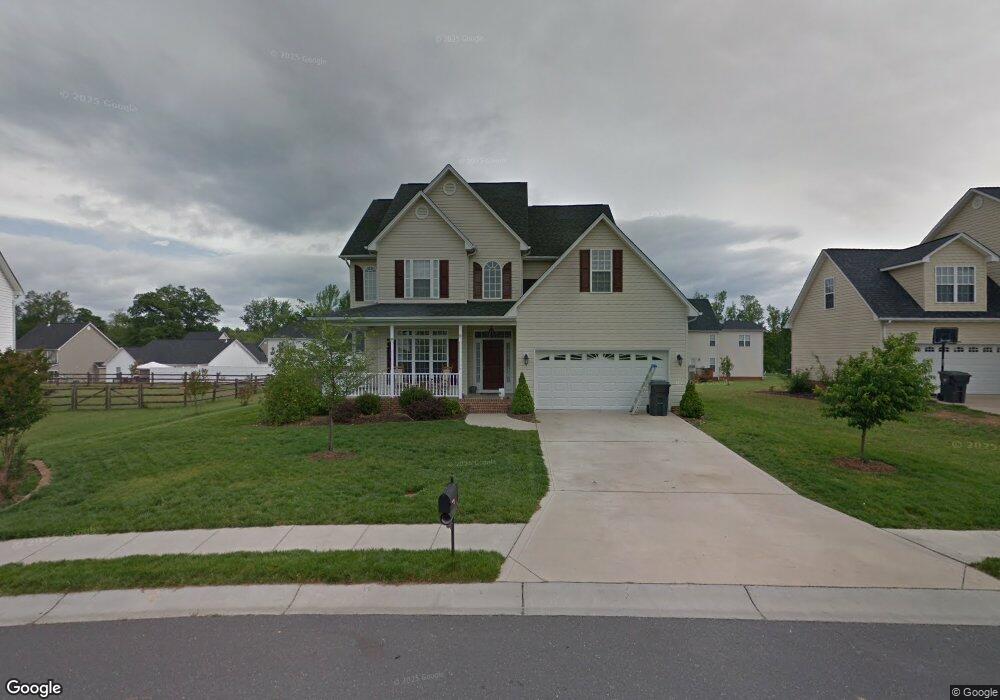 1005 Ayrshire Ln, Dallas, NC 28034 - photo 1