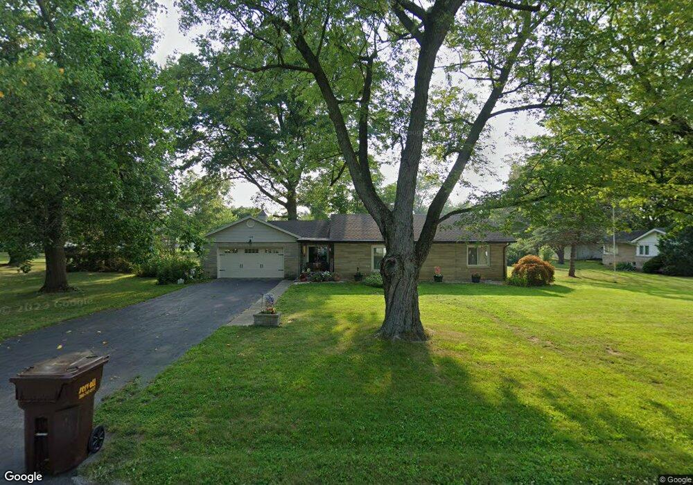 1004 Elm Dr, Bluffton, IN 46714 - photo 1