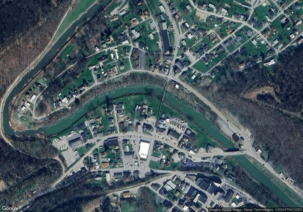 211 Neely Ave, West Union, WV 26456 - photo 1