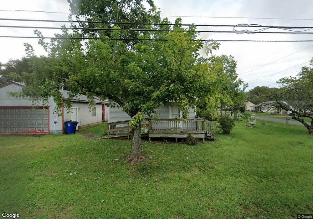 220 Austin Ave, Shelbyville, TN 37160 - photo 1