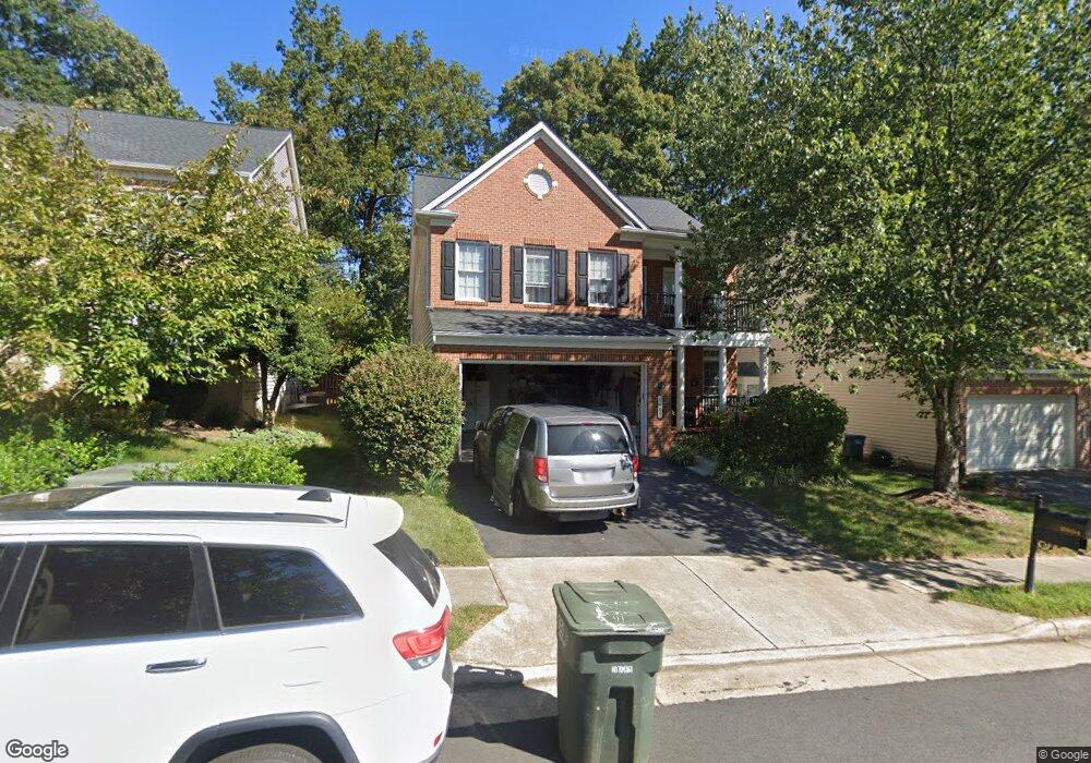 2604 Amanda Ct, Vienna, VA 22180 - photo 1