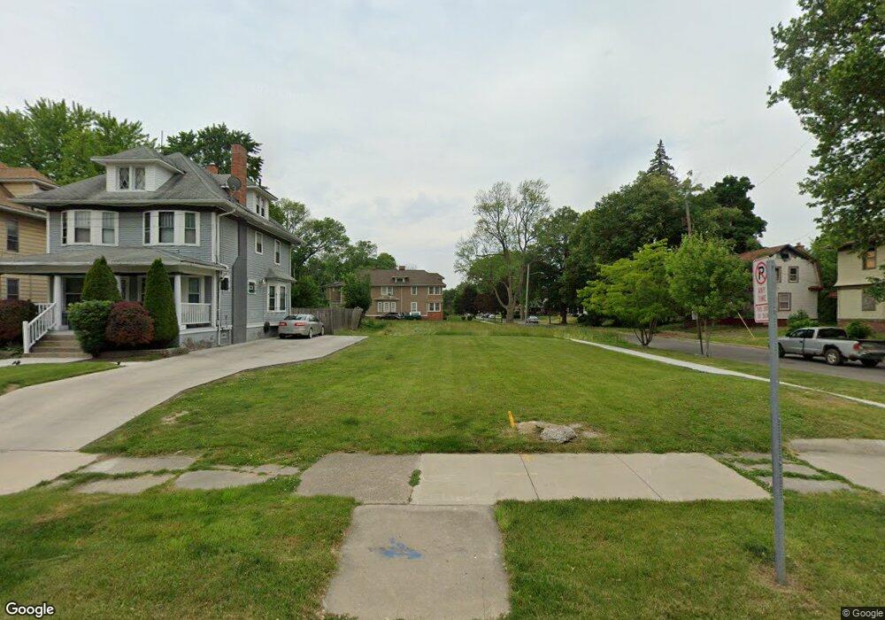 2627 Fulton St, Toledo, OH 43610 - photo 1