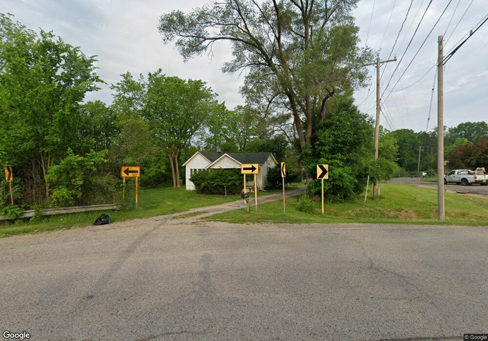 1206 S Graham Rd, Flint, MI 48532 - photo 1