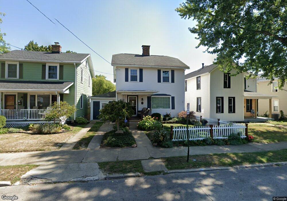 212 N Cherry St, Lancaster, OH 43130 - photo 1