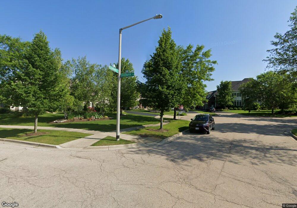 4 Grayhawk Ct, Algonquin, IL 60102 - photo 1