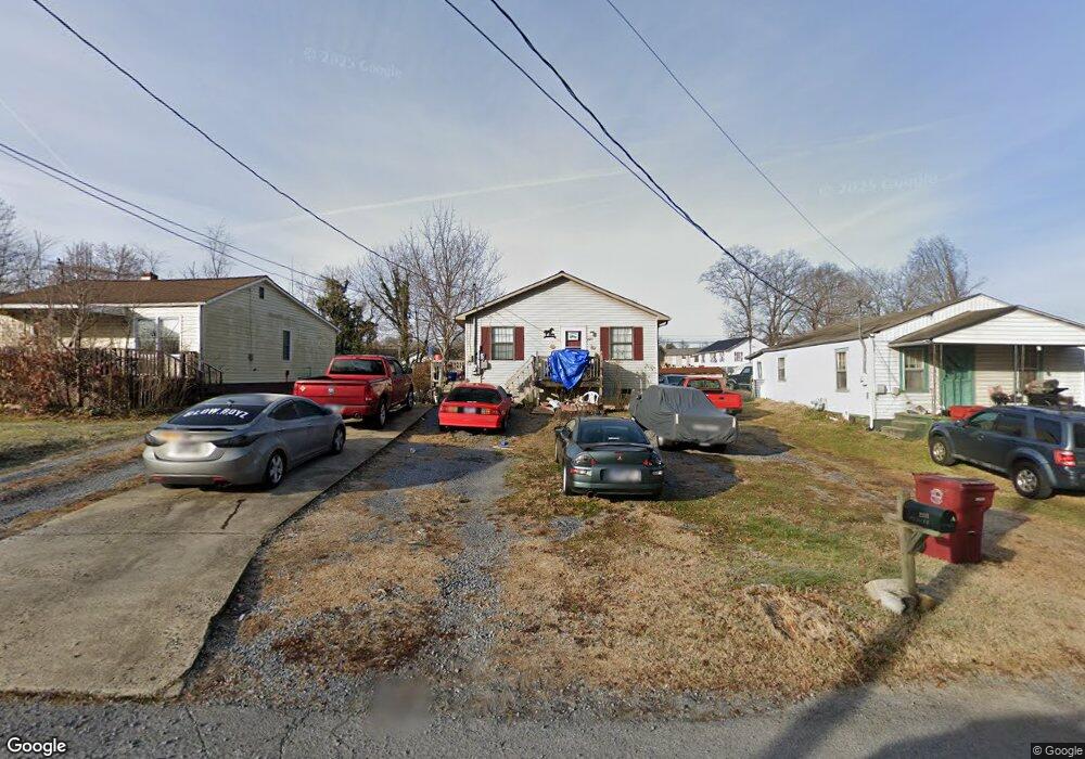 2211 Midway St, Johnson City, TN 37601 - photo 1