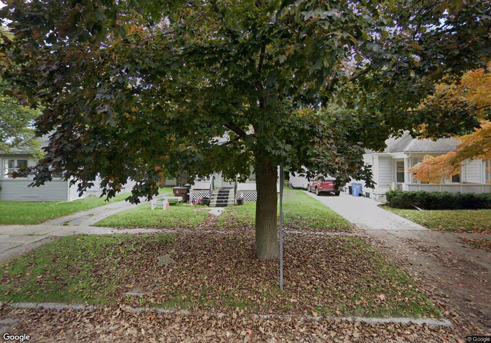 1821 Davis Ave, Lansing, MI 48910 - photo 1