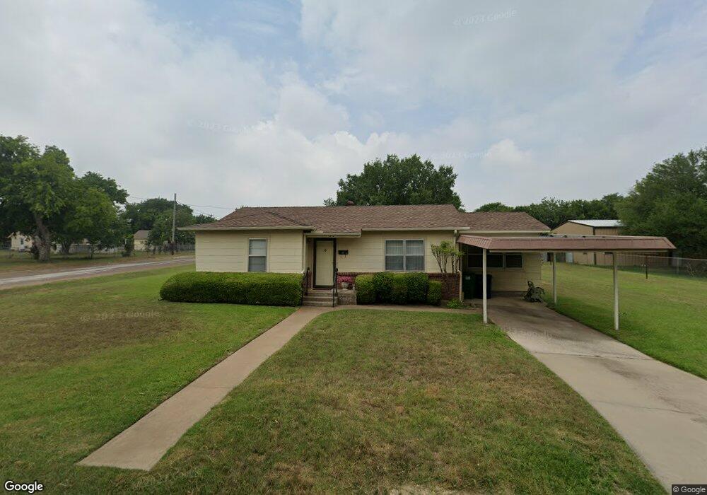 1404 S Stratton St, Decatur, TX 76234 - photo 1