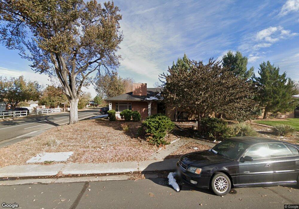 2272 Kenton St, Aurora, CO 80010 - photo 1