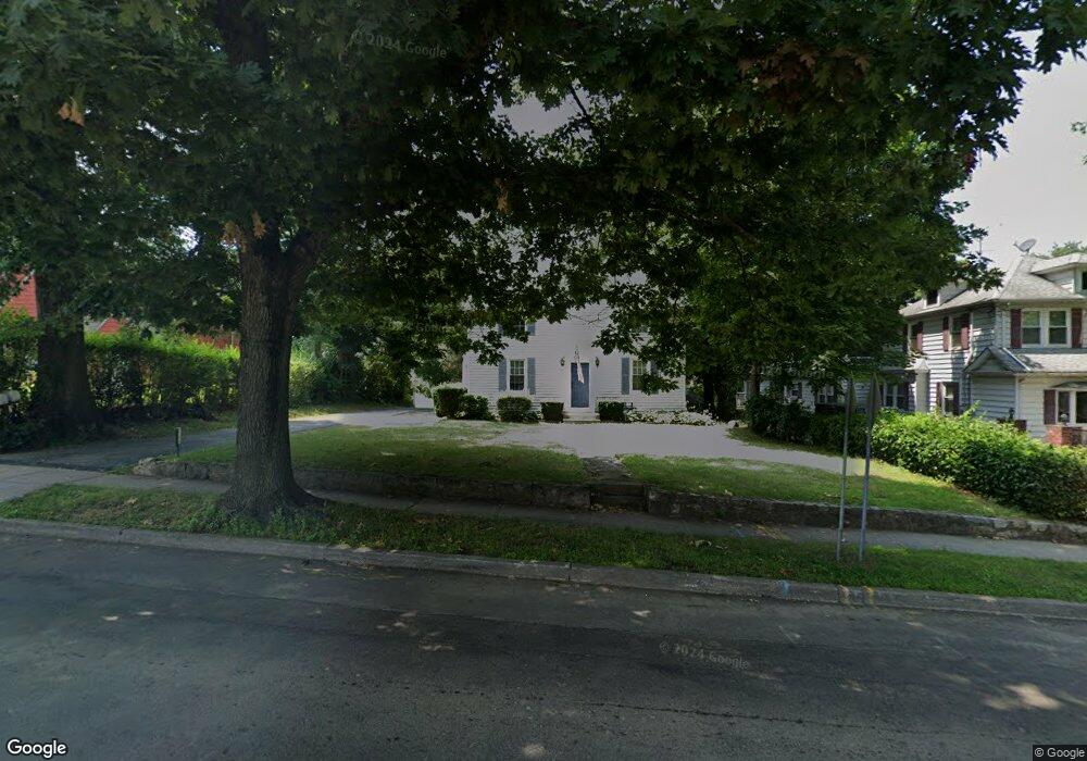 104 Belltown Rd unit 1, Stamford, CT 06905 - photo 1