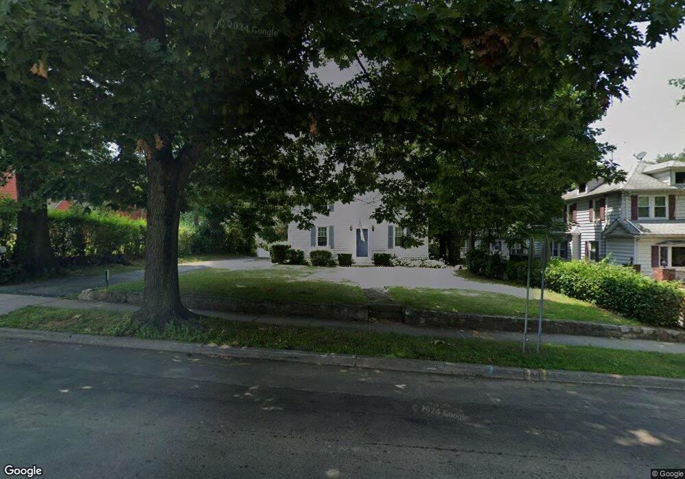 104 Belltown Rd unit 2, Stamford, CT 06905 - photo 1