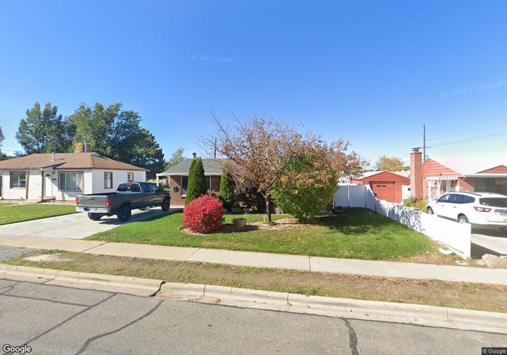 879 N 300 E, Spanish Fork, UT 84660 - photo 1