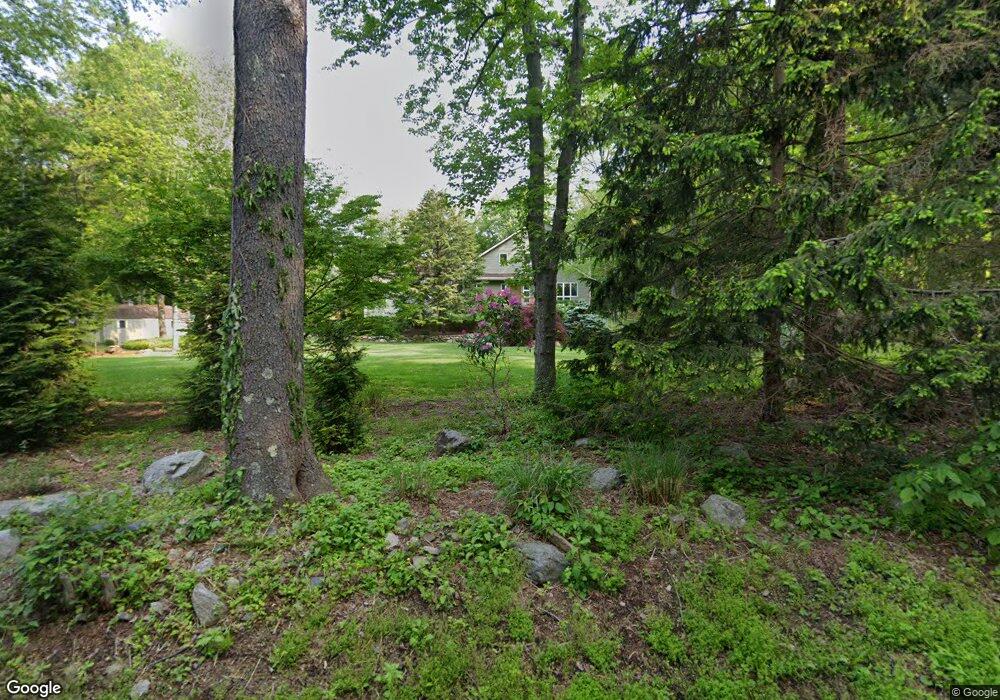 18 Lockwood Ln, Mahopac, NY 10541 - photo 1