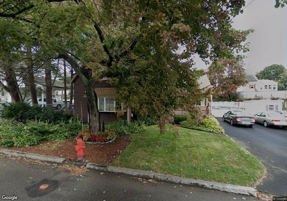 131 Sylvester St, Lawrence, MA 01843 - photo 1