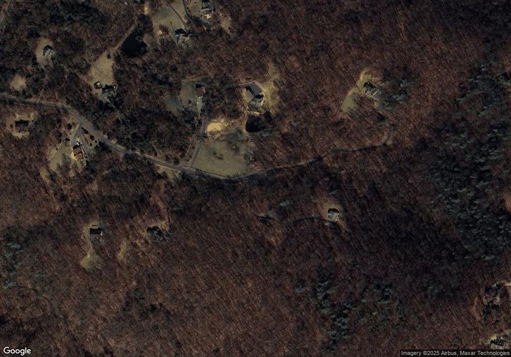 950 Timberland Manor Dr, Bentonville, VA 22610 - photo 1