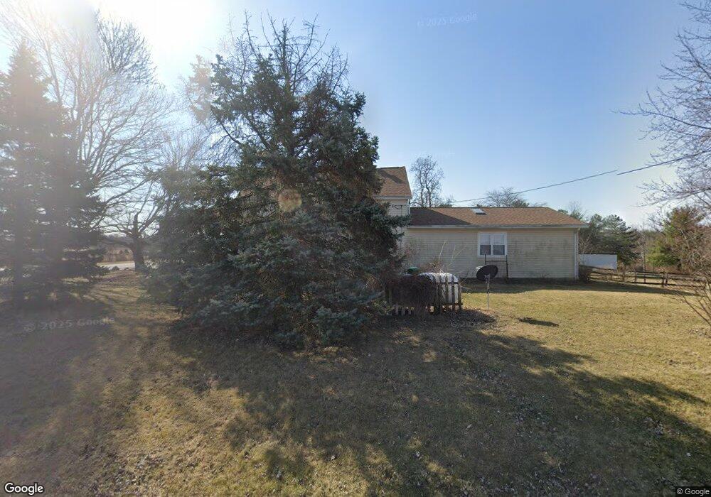 8190 Sugar Creek Rd, Lima, OH 45801 - photo 1