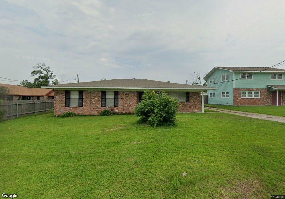 1124 Paris St, Lake Charles, LA 70605 - photo 1
