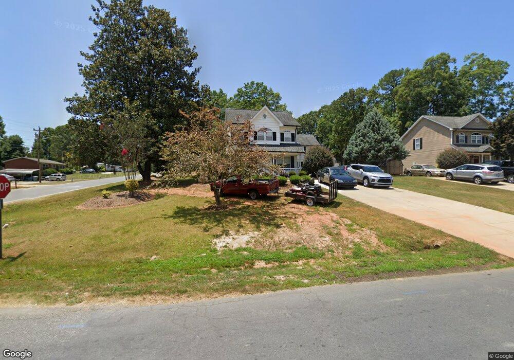 2443 Bank St, Asheboro, NC 27203 - photo 1