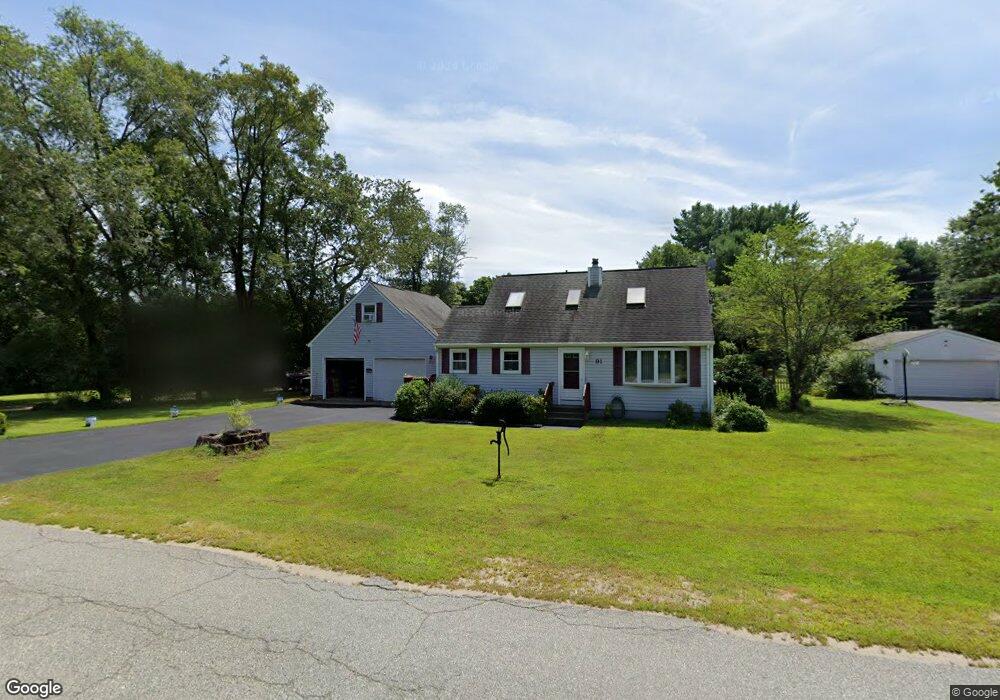 91 Tarbox Rd, Plainfield, CT 06374 - photo 1