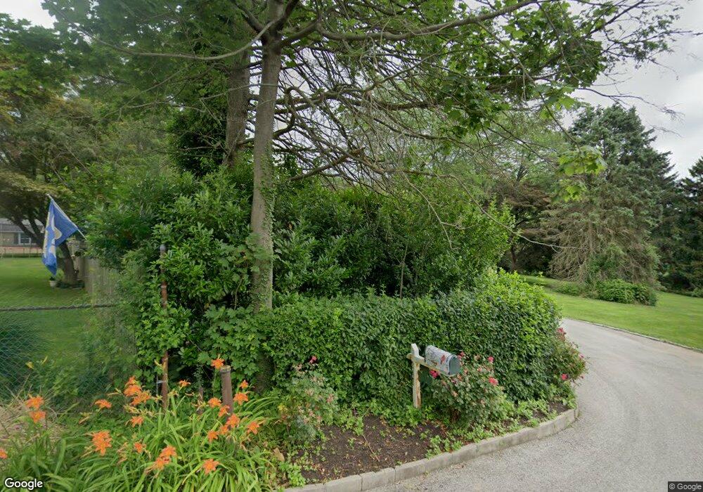 247 Beechwood Dr, Bryn Mawr, PA 19010 - photo 1