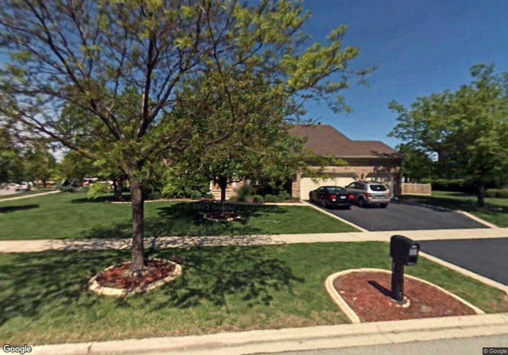 3419 Falkner Dr, Naperville, IL 60564 - photo 1