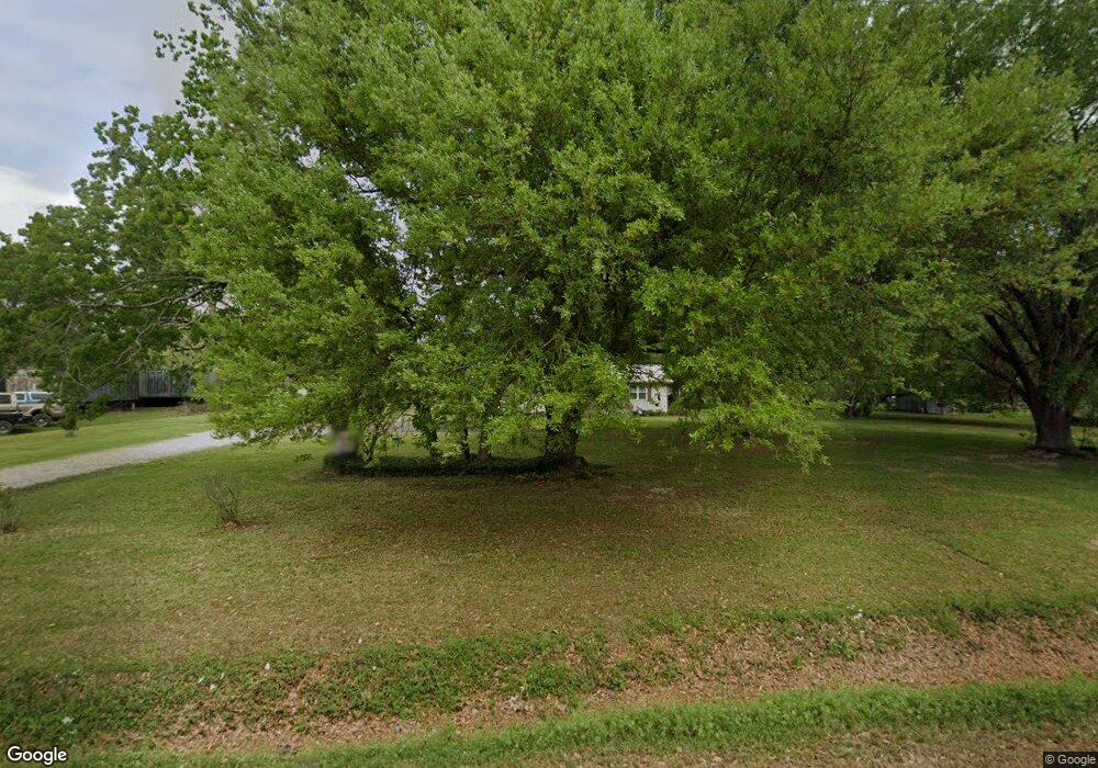 622 E Russell Ave, Welsh, LA 70591 - photo 1