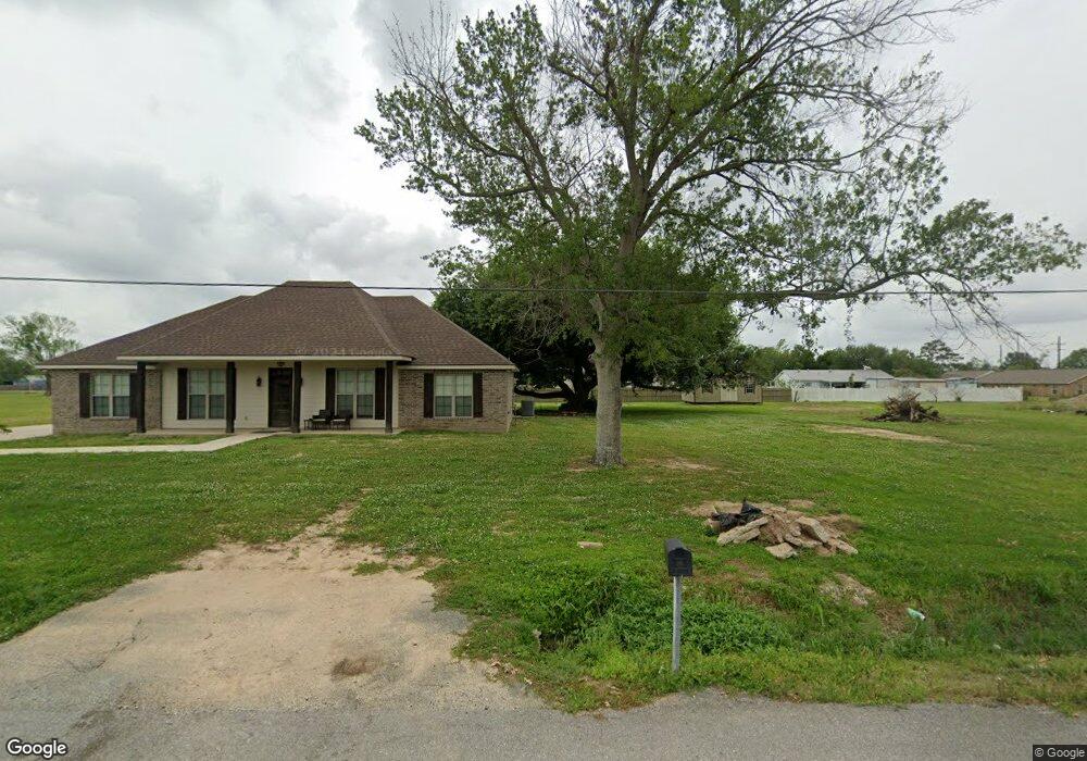 1733 Quail Ln, Lake Charles, LA 70605 - photo 1