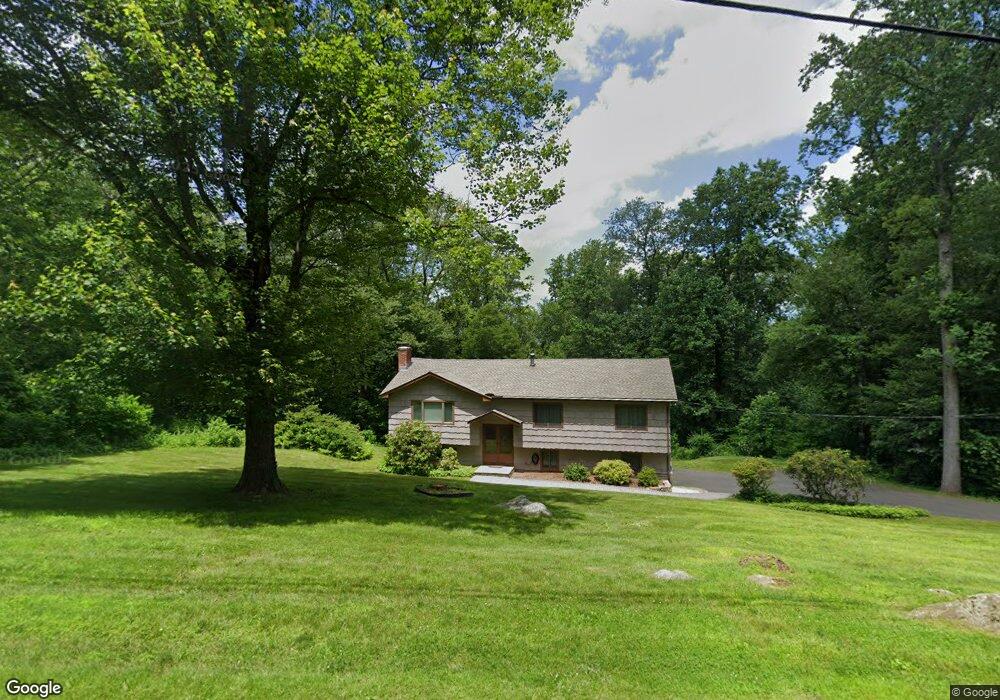 71 Rees Dr, Oxford, CT 06478 - photo 1