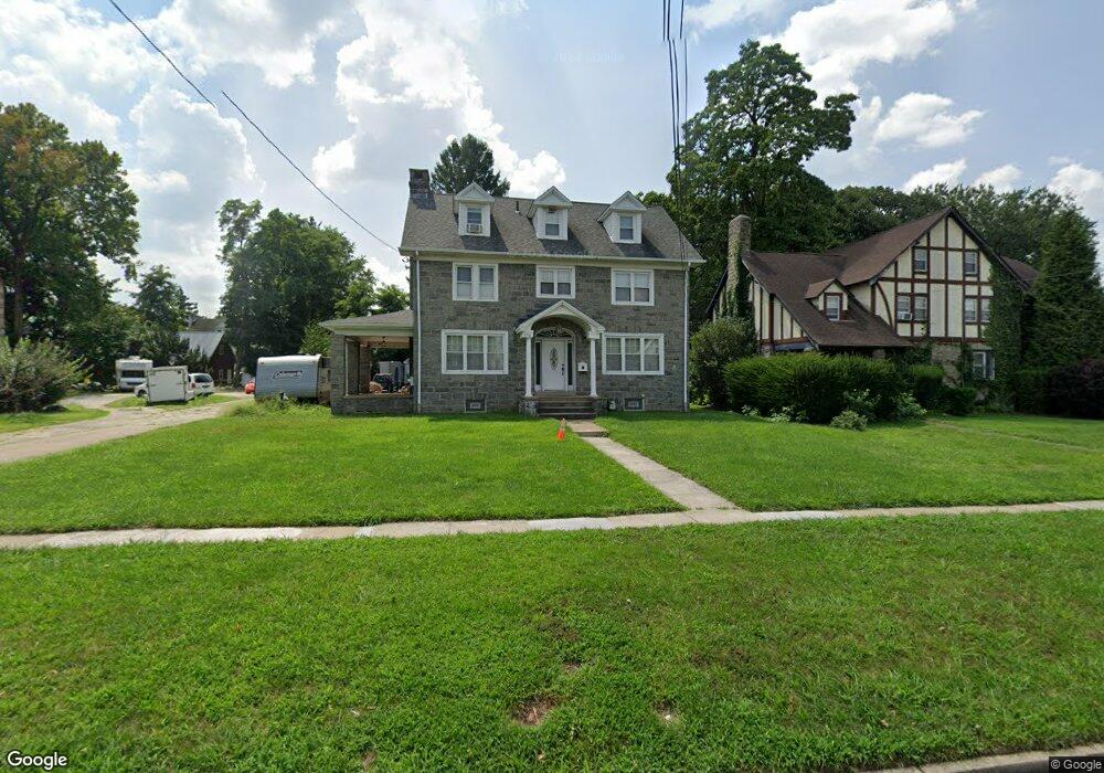 652 Burmont Rd, Drexel Hill, PA 19026 - photo 1