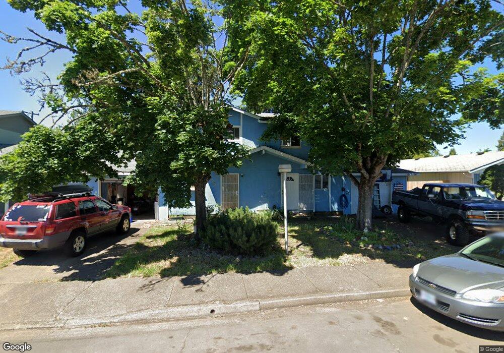 92 V St, Springfield, OR 97477 - photo 1