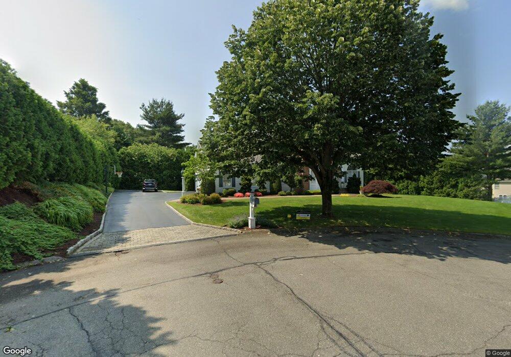 52 Somerset Ln, Milford, CT 06461 - photo 1