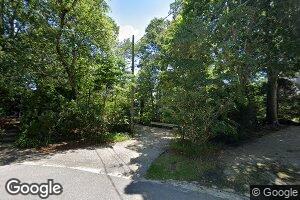 10 Jacques Loeb Rd, Woods Hole, MA 02543