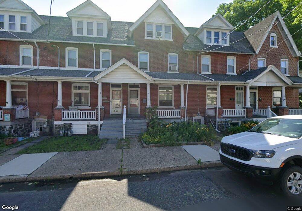 39 S 8th St, Quakertown, PA 18951 - photo 1