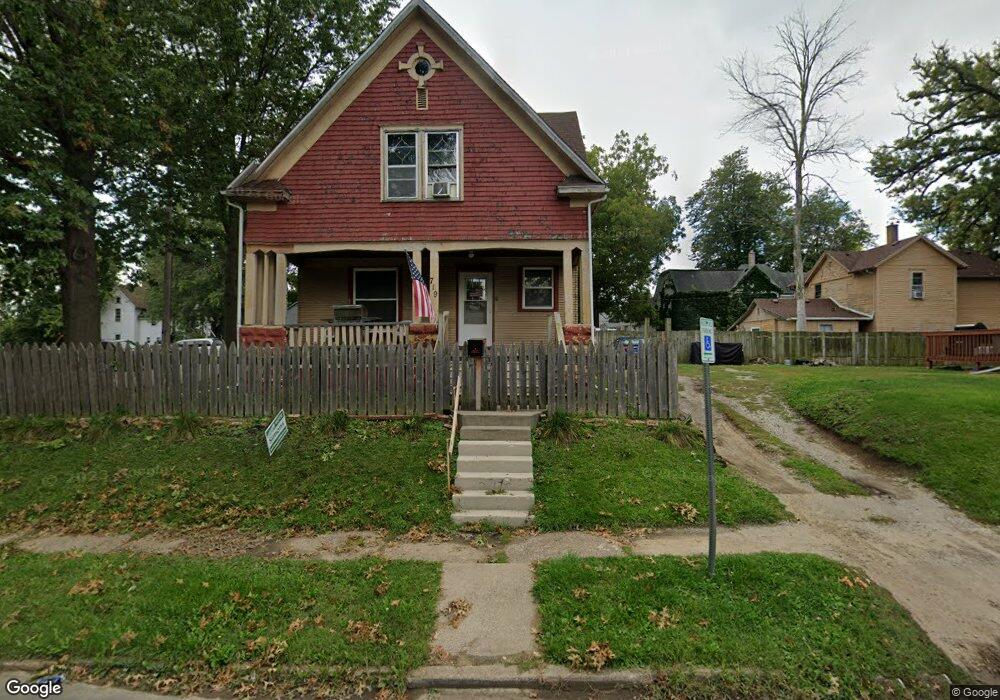 719 W 14th St, Davenport, IA 52804 - photo 1