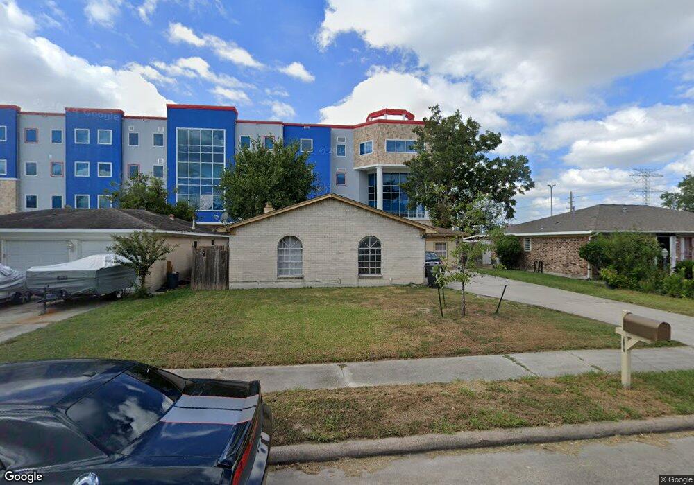 13915 Crosswood Rd, Houston, TX 77038 - photo 1