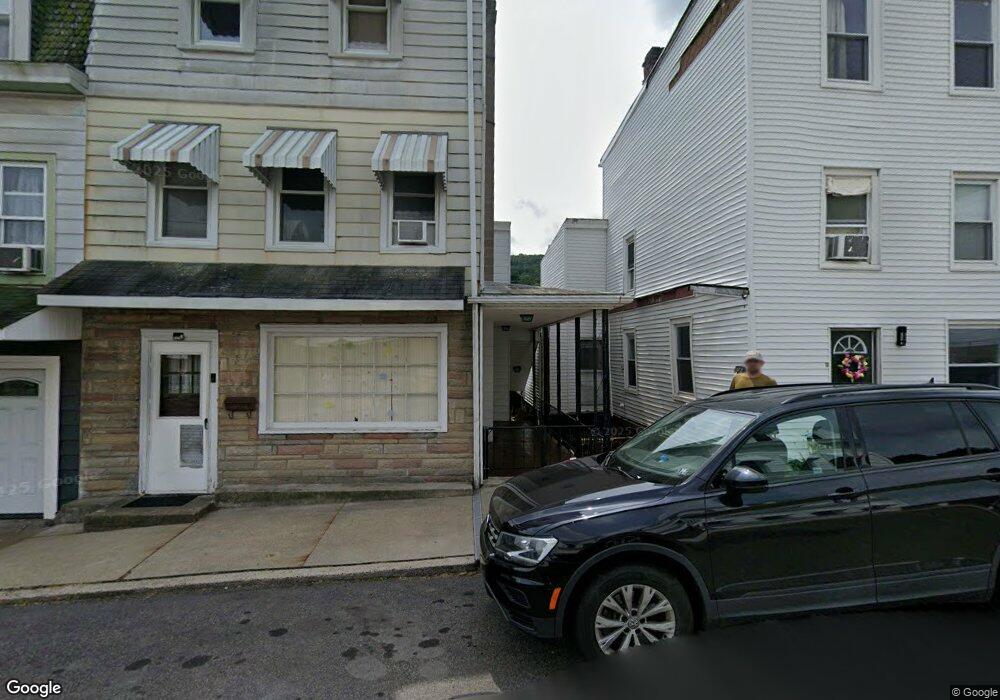 1422 Chestnut St, Ashland, PA 17921 - photo 1