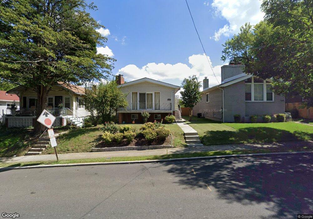 113 Division Ave NE, Washington, DC 20019 - photo 1