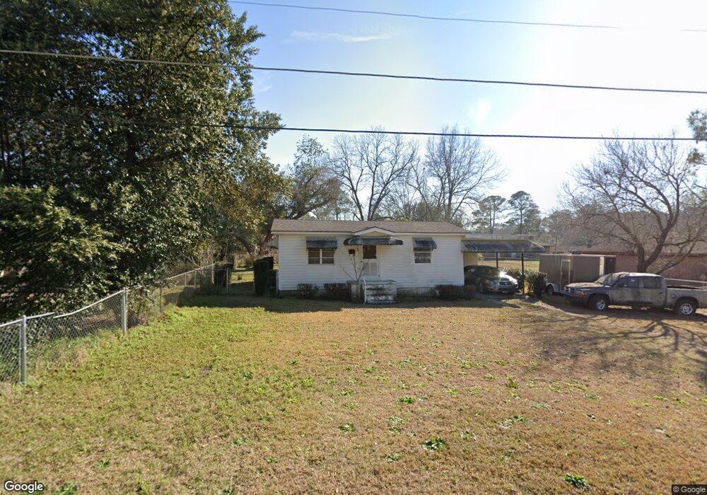 704 Jane St, Claxton, GA 30417 - photo 1