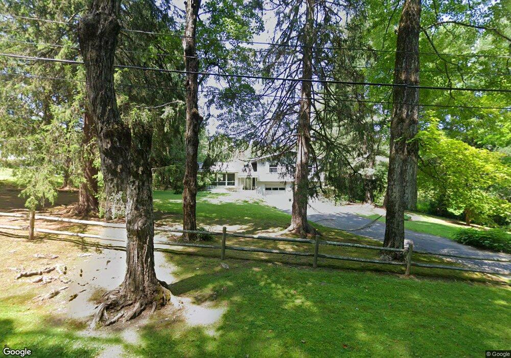 15 Frothingham Crossing, Lenox, MA 01240 - photo 1