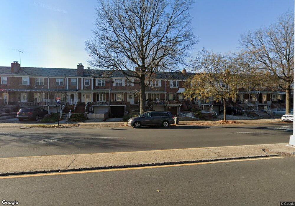 6814 Utopia Pkwy, Fresh Meadows, NY 11365 - photo 1