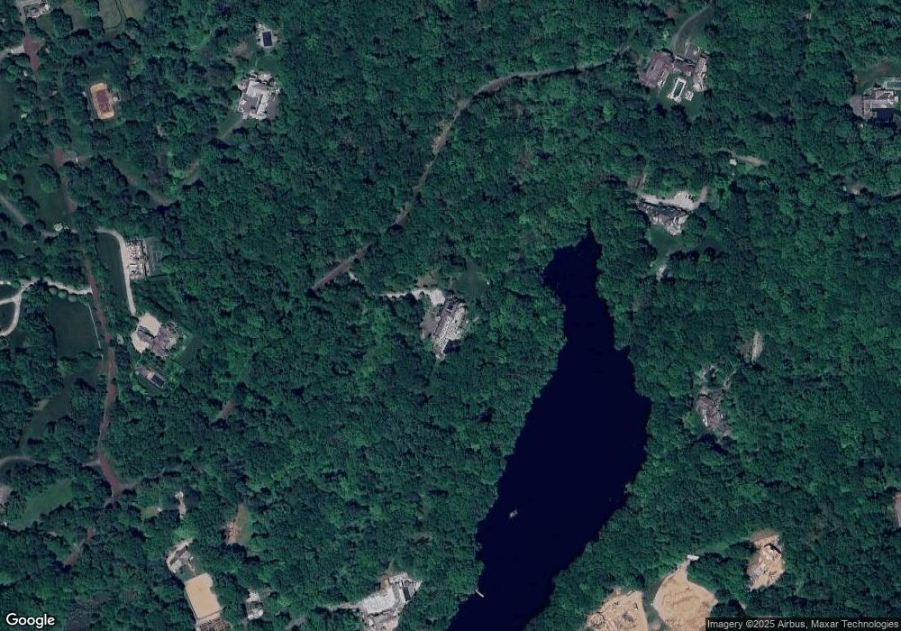 17 Cowdray Park Dr, Greenwich, NY 06831 - photo 1