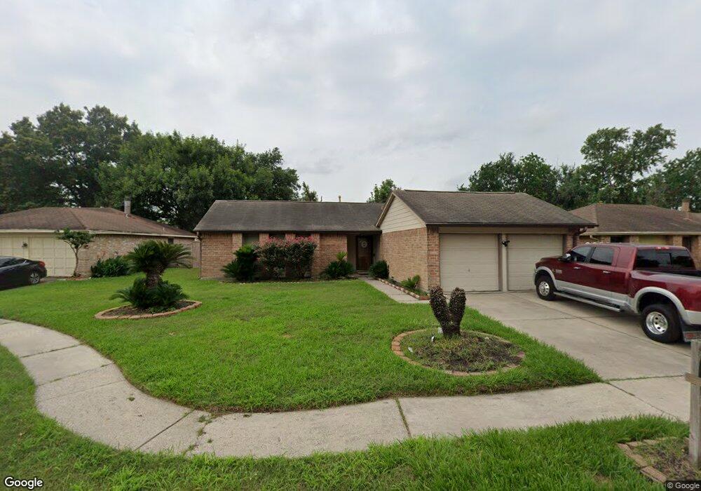 3407 Pinechester Dr, Houston, TX 77066 - photo 1