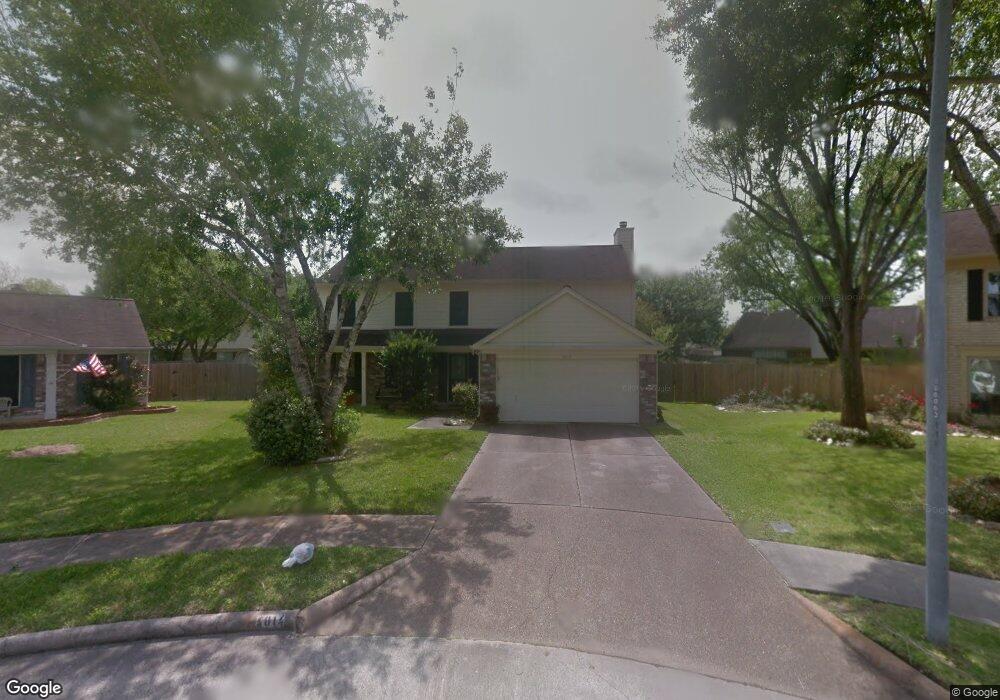 4014 Spring Brook Ct, Pearland, TX 77584 - photo 1