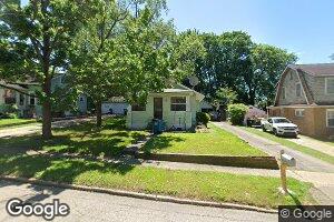 216 E Oak Grove Ave, Kalamazoo, MI 49004