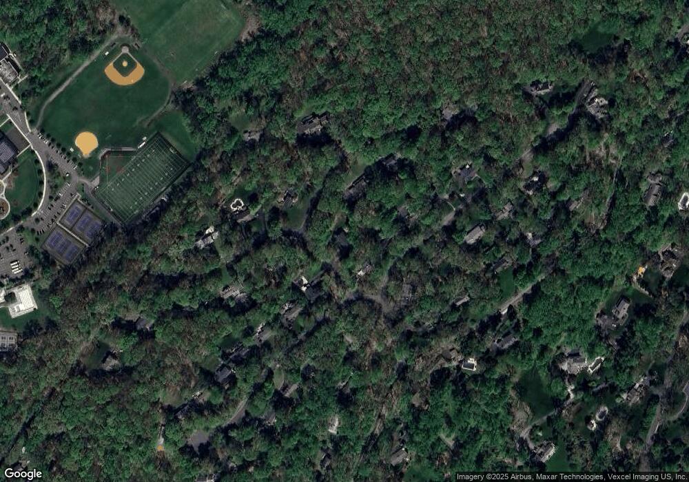 9 Locust Dr, Bernardsville, NJ 07924 - photo 1