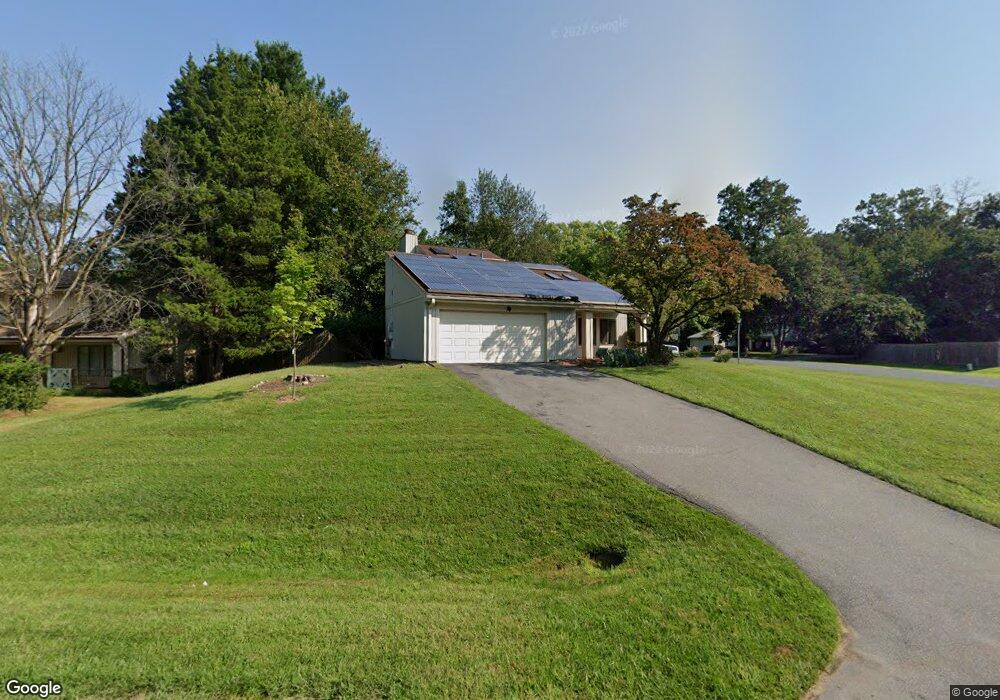 11701 Flints Grove Ln, North Potomac, MD 20878 - photo 1