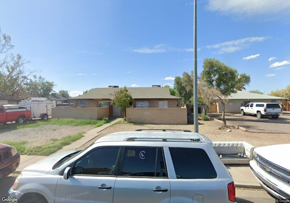 558 S Lesueur, Mesa, AZ 85204 - photo 1